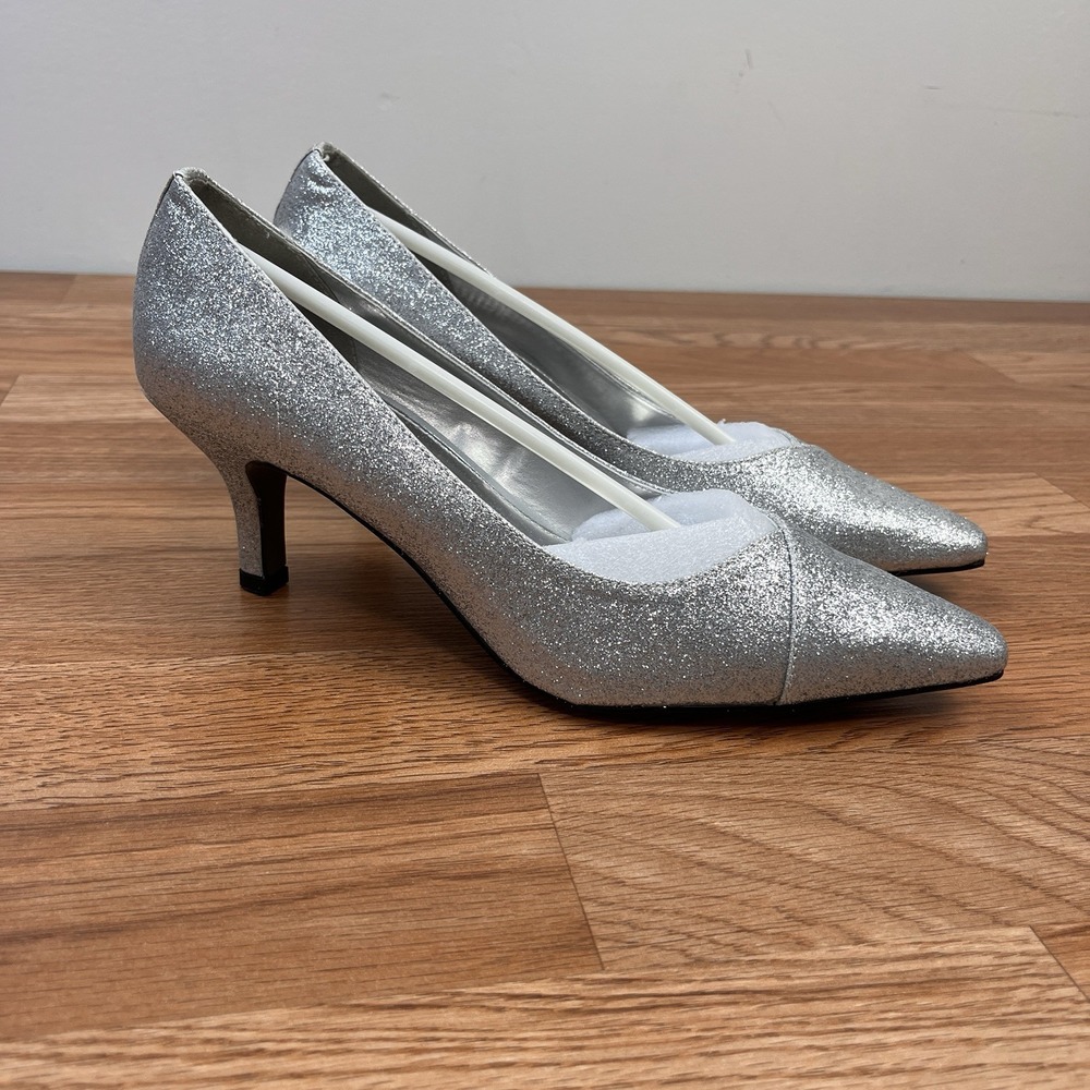 Easy Street Alive 5 Chiffon Silver Glitter Heels Pumps Dressy Women's Size 8 NEW